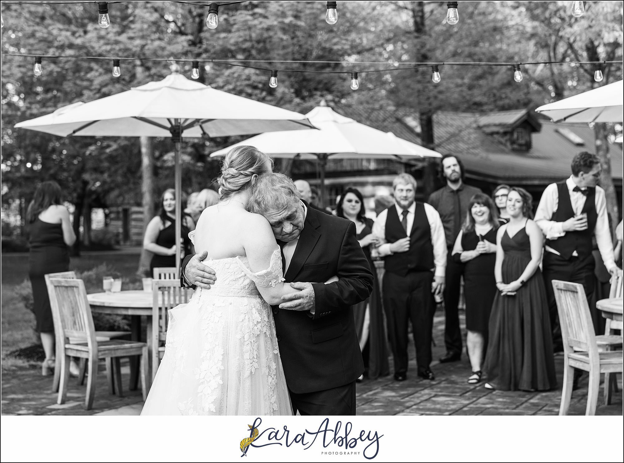 Rainy Spring Wedding at Oak Lodge in Stahlstown, PA