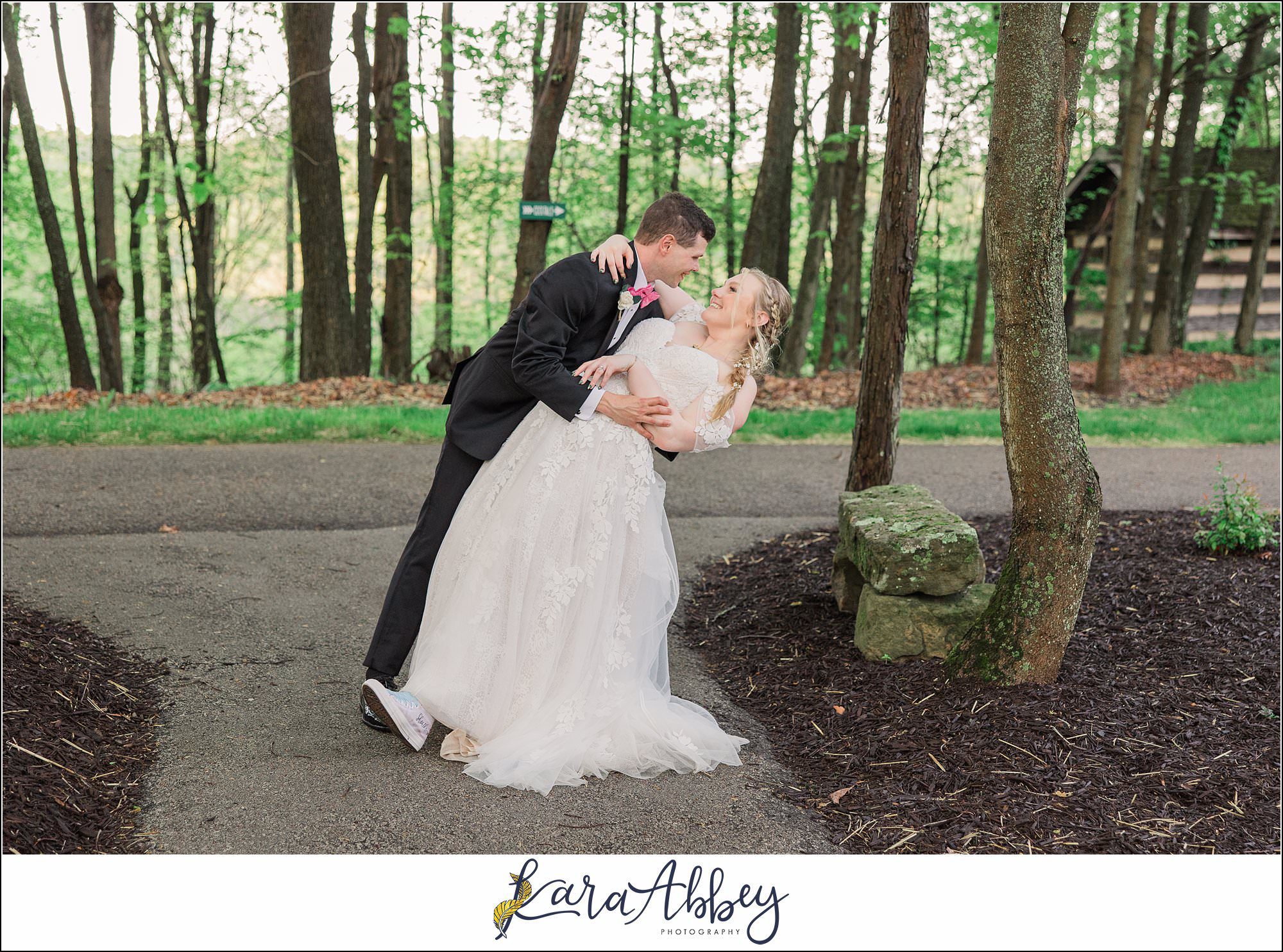 Rainy Spring Wedding at Oak Lodge in Stahlstown, PA