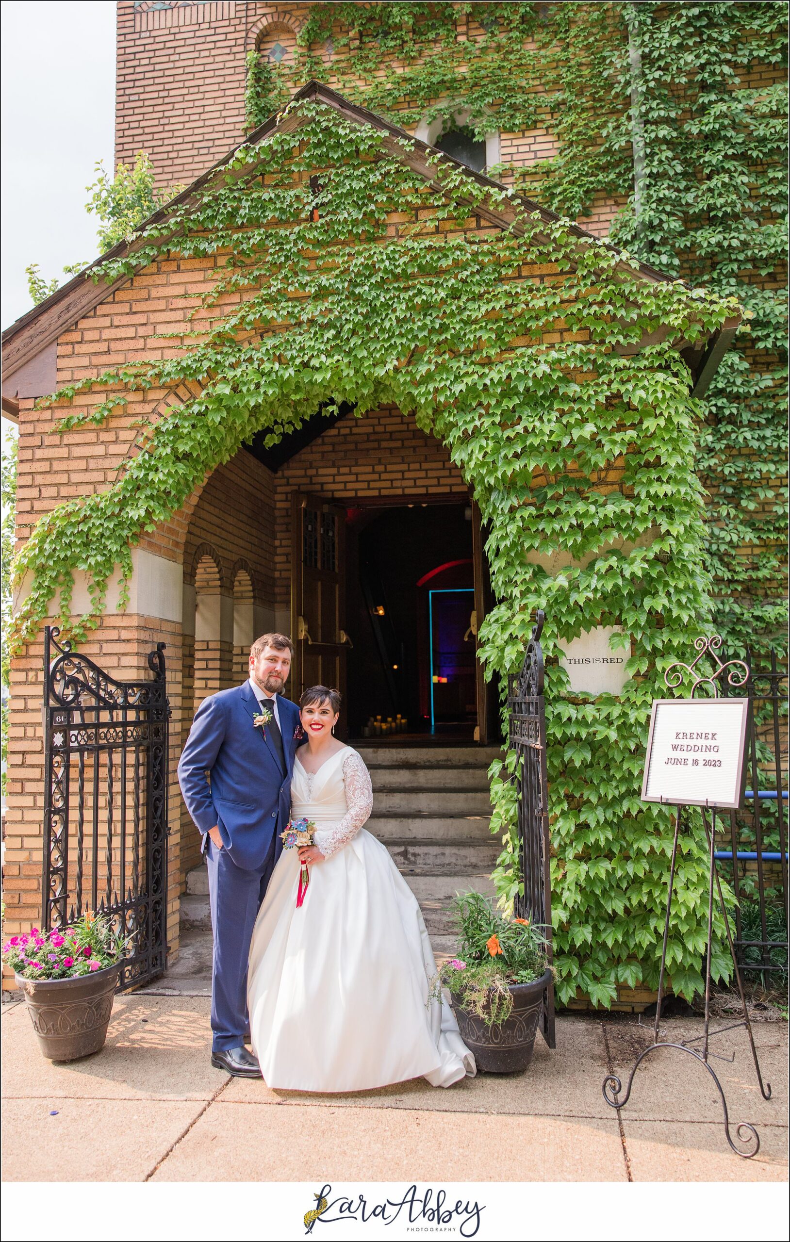 Summer Wedding at This Is Red in Munhall PA Pittsburgh PA