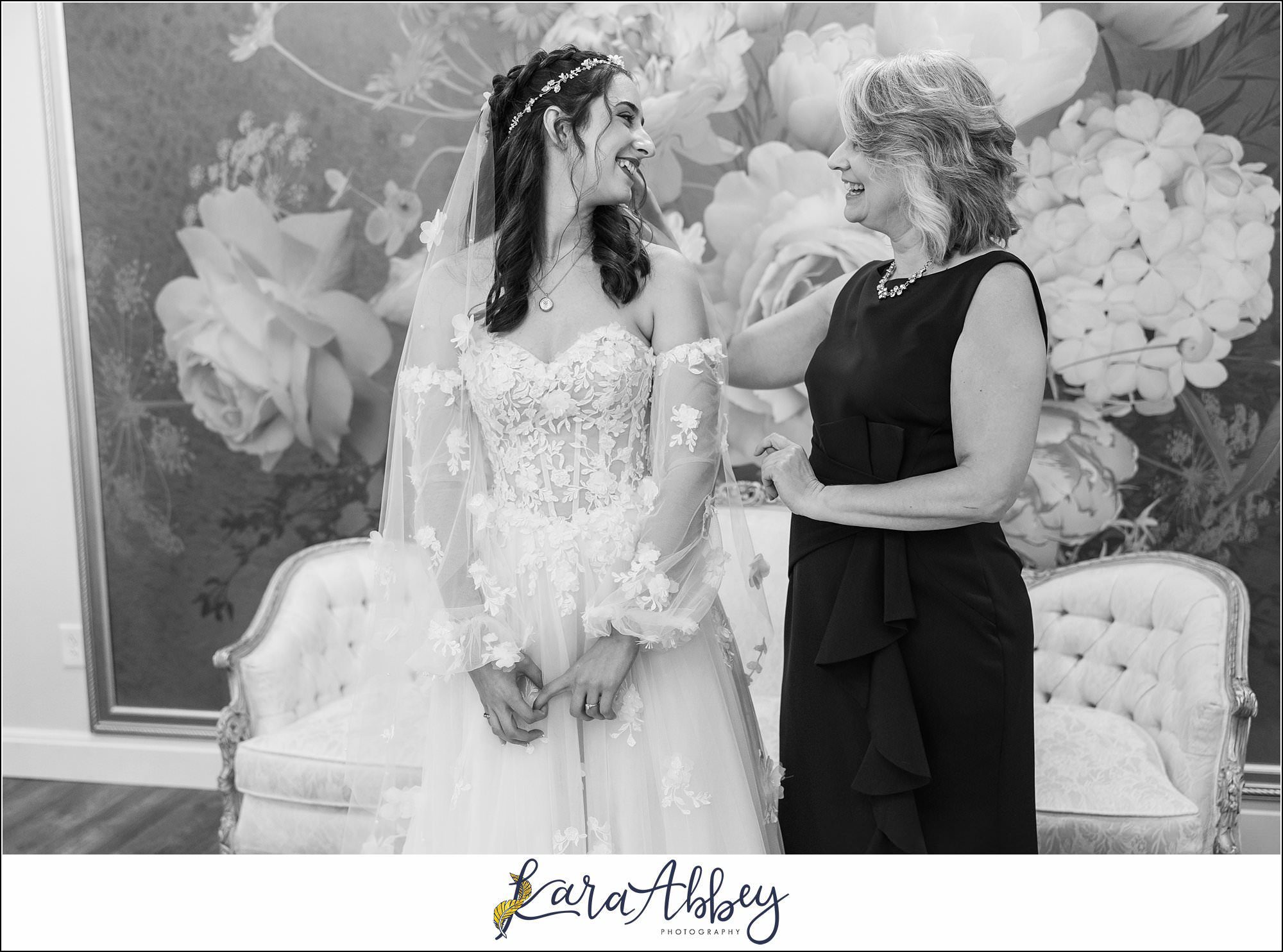 Summer Wedding at Laube Hall in Freeport, PA