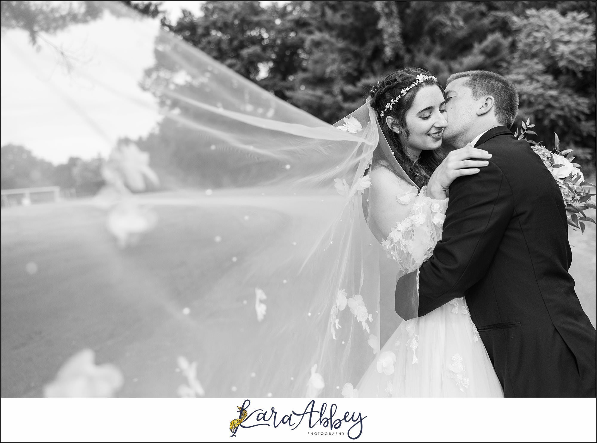 Summer Wedding at Laube Hall in Freeport, PA