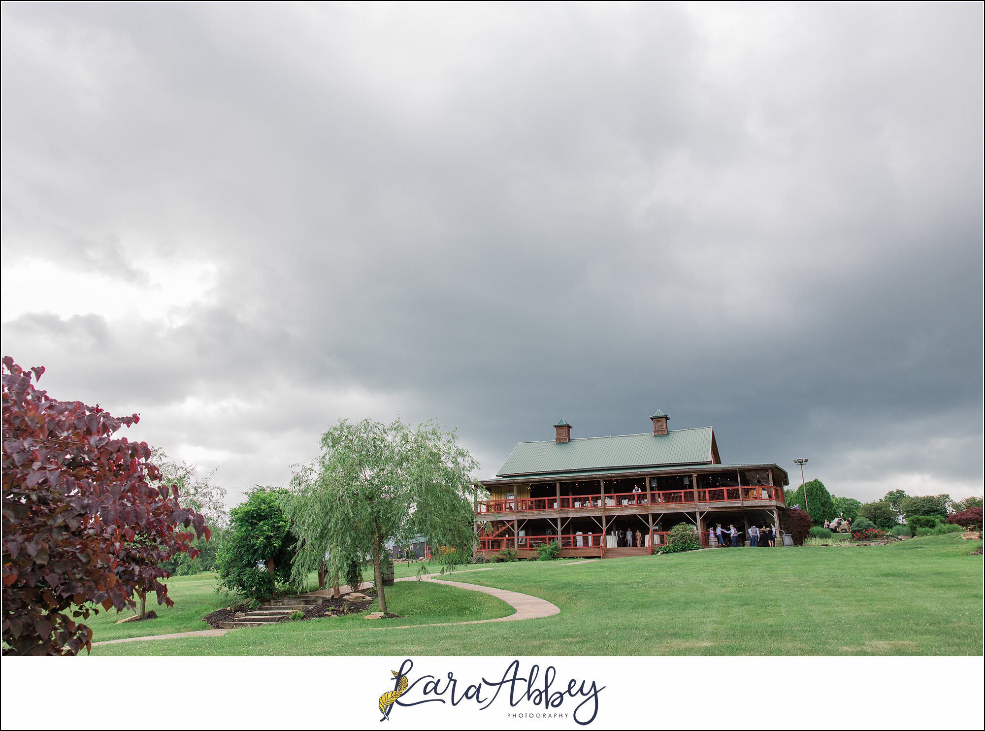 Amazing Wedding Photography by Irwin PA Photographer
