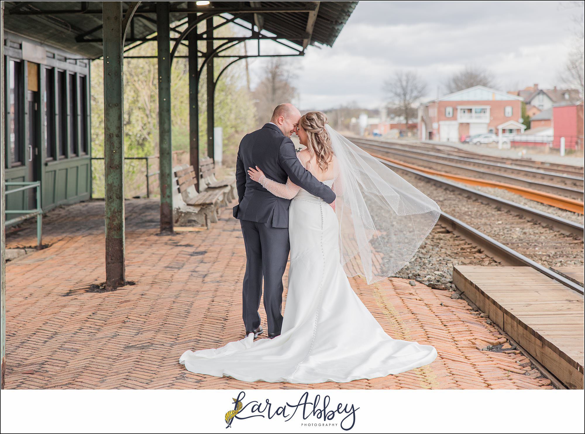Spring Wedding at DiSalvos Station Restaurant in Latrobe PA