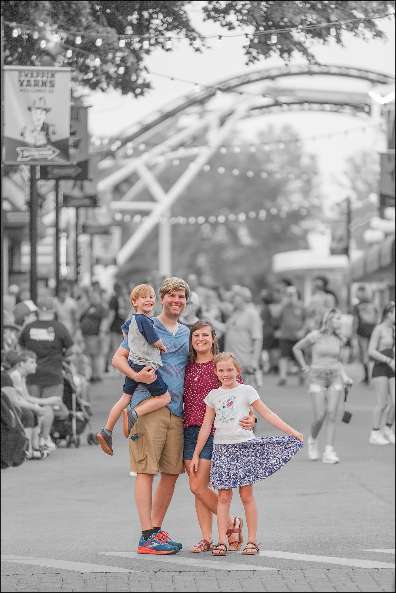 Family Photos at Kennywood Park The Roller Coaster Family XscreamThrills