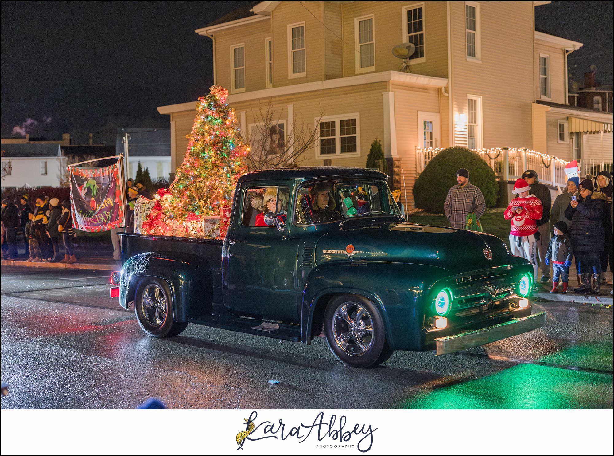 Light Up Norwin Downtown Irwin Light Up Night Parade 2024