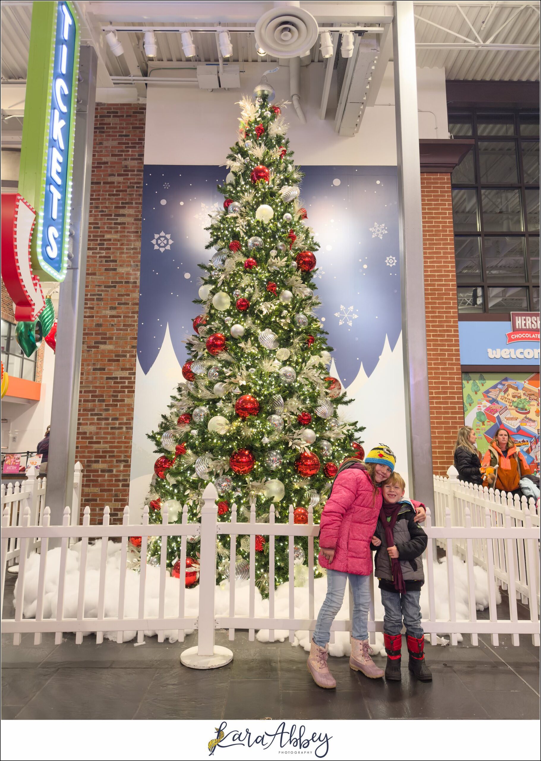 Hersheypark Christmas Candylane The Adventuring Abbeys Family Vlog