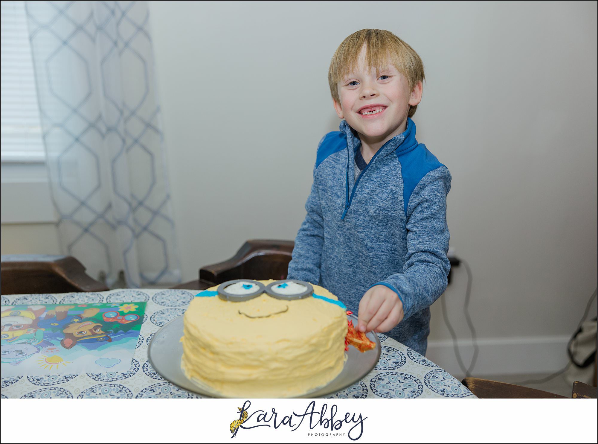 Happy 6th Birthday Leander Minion Party