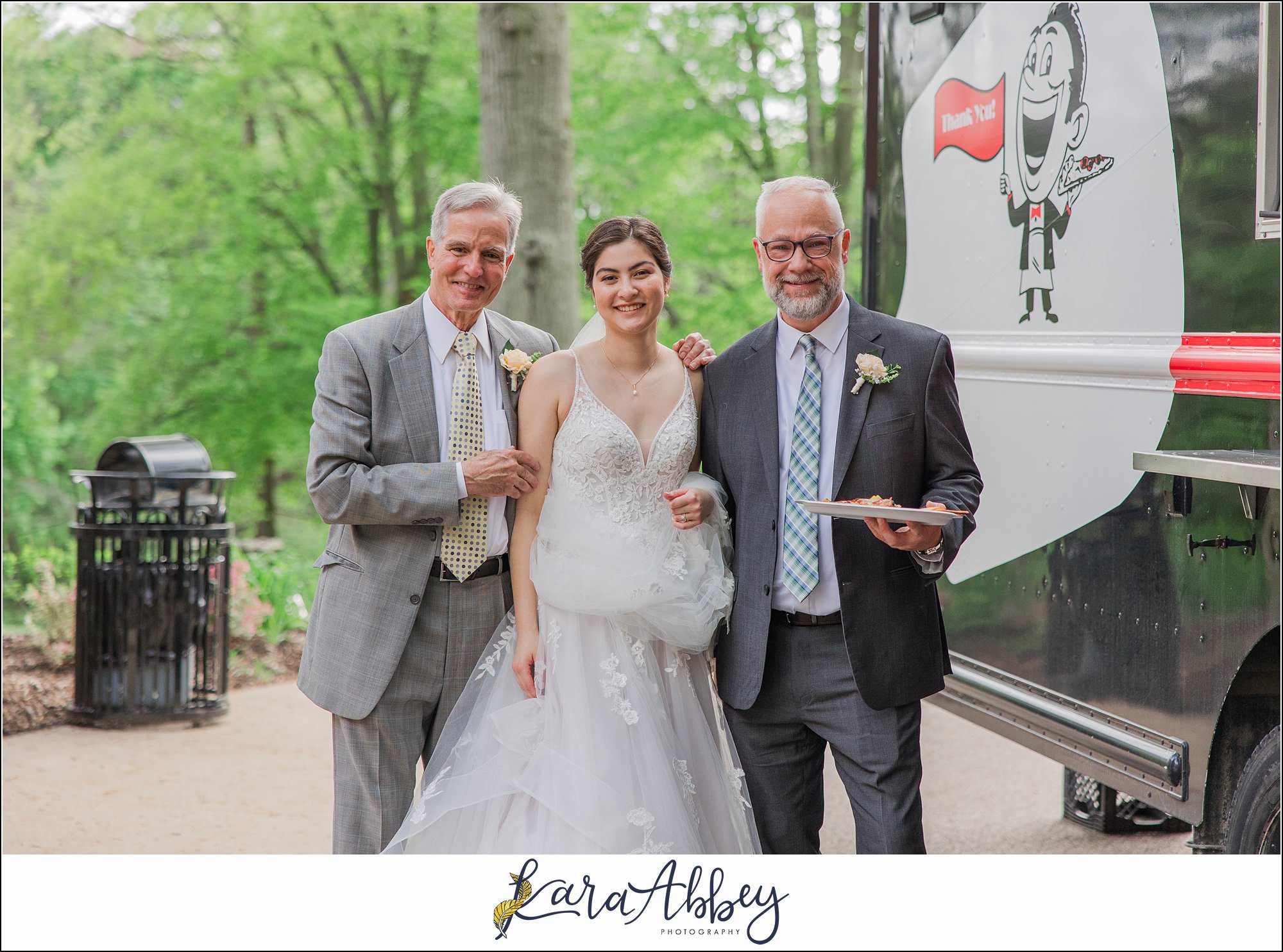 Intimate Spring Robin Hill Center Wedding in Coraopolis, PA