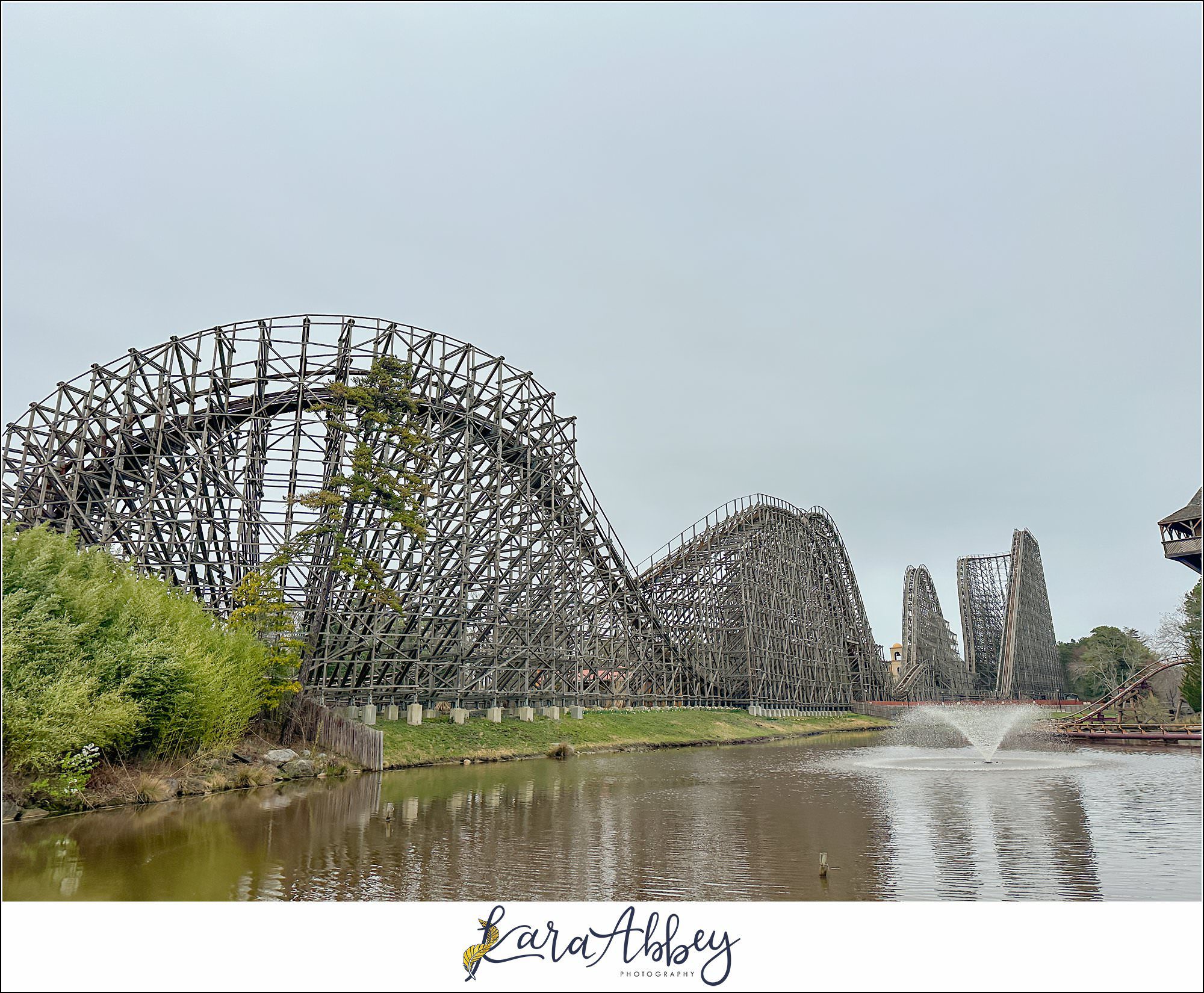 The Adventuring Abbeys go to Six Flags Great Adventure to ride Flash: Vertical Velocity