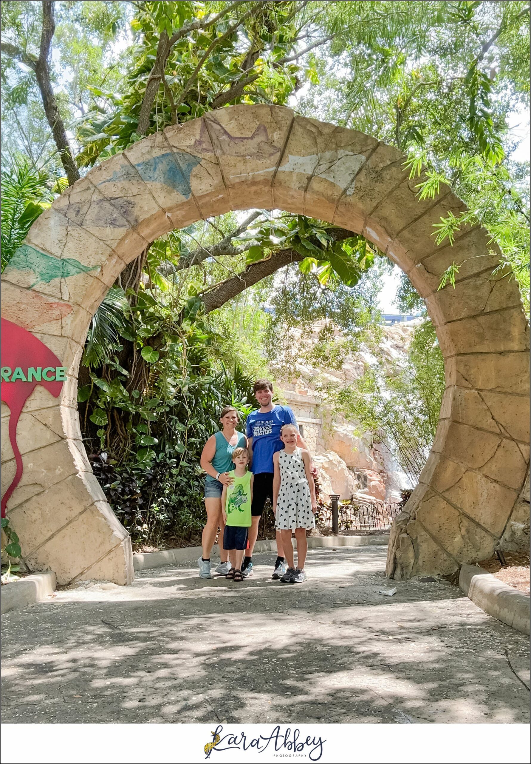 A Day At Sea World Orlando The Adventuring Abbeys Family Vlog